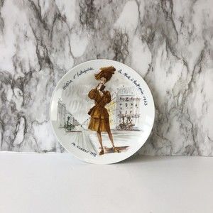 Vintage 1978 D'Arceau Limoges Collectors Plate “Helene la Intrepide 1943”